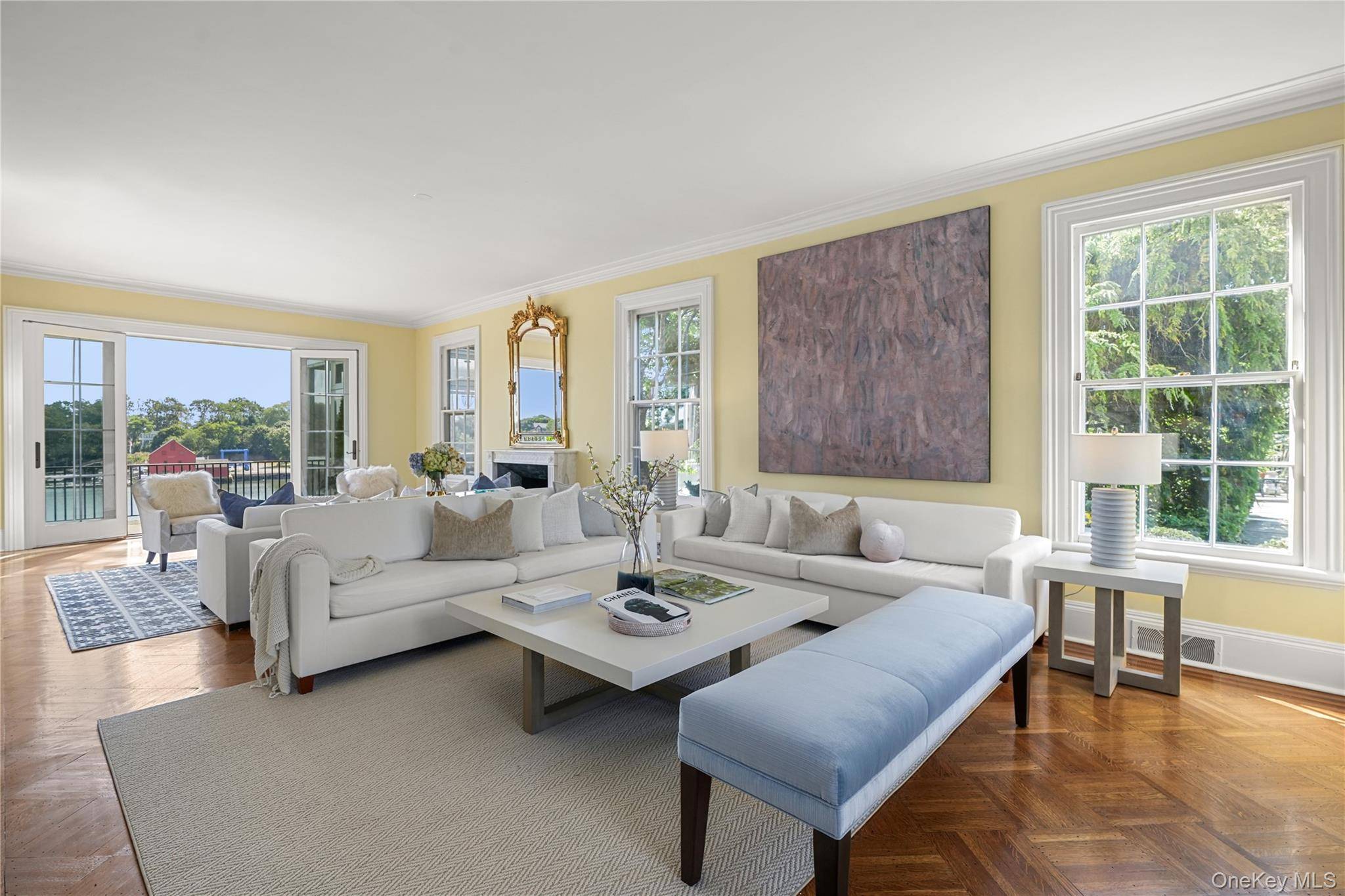 6 Bedroom Waterfront Home for Sale in RYE - NY - USA - 5