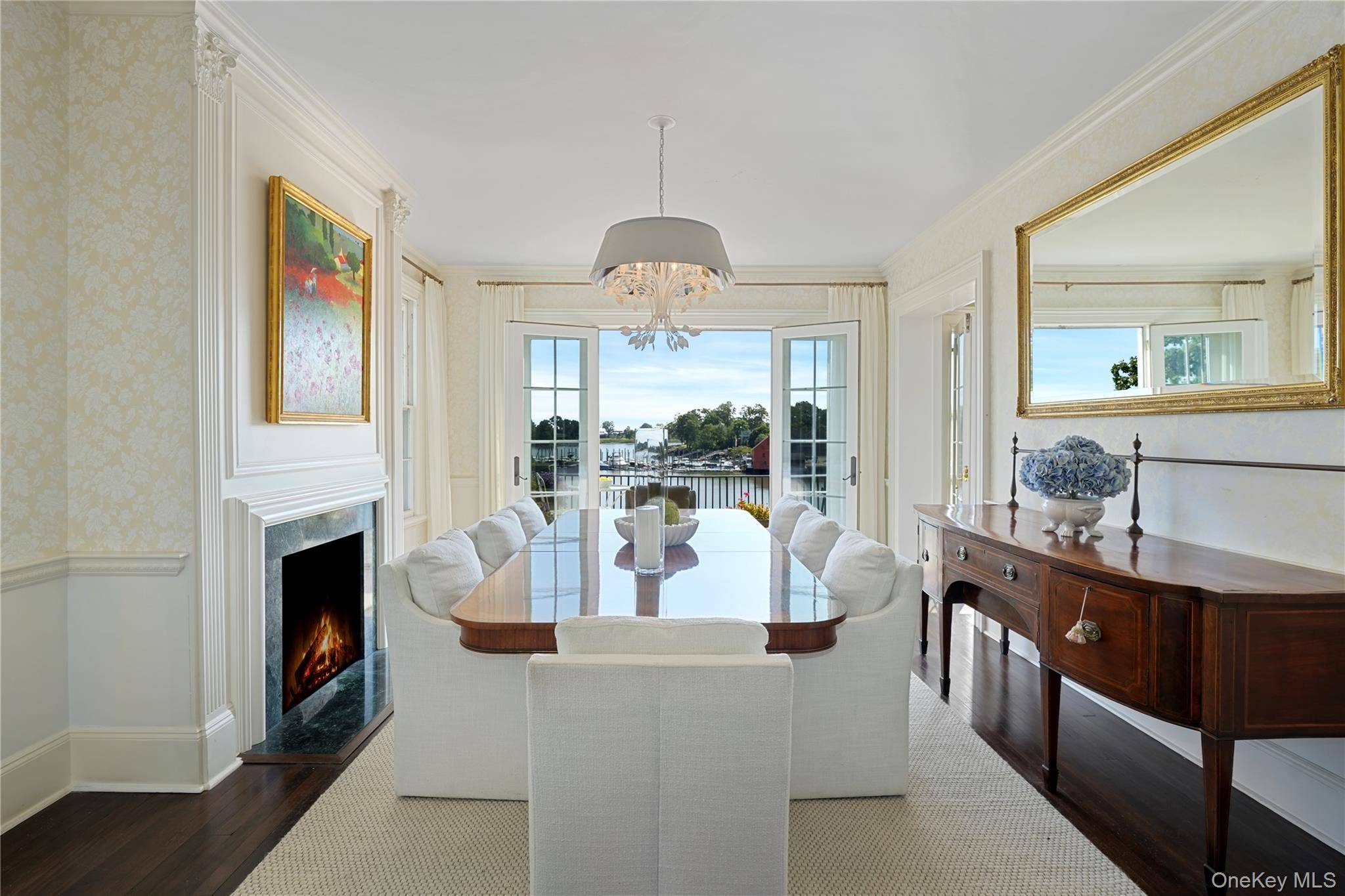 6 Bedroom Waterfront Home for Sale in RYE - NY - USA - 8