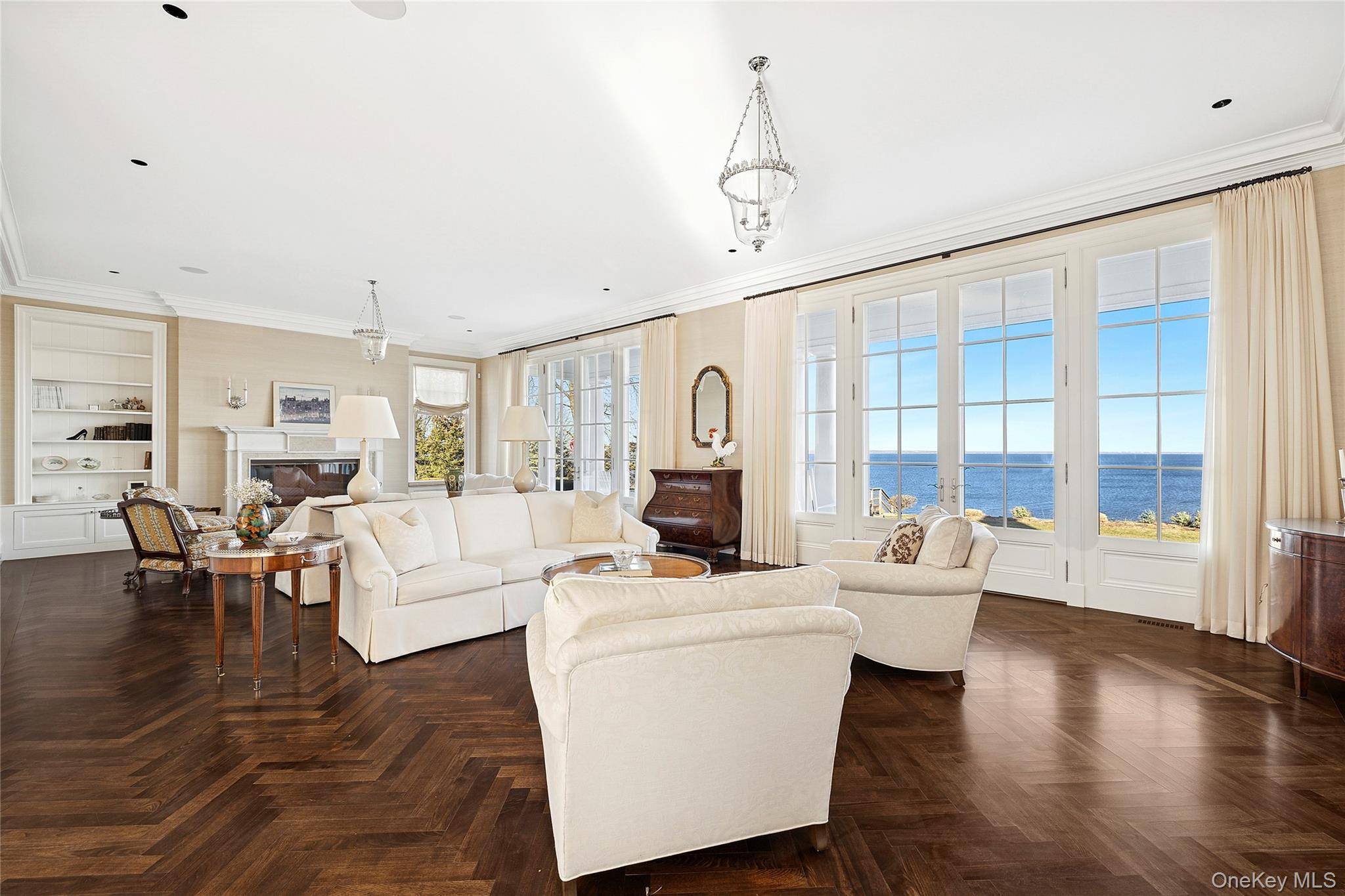 Maison de 6 Chambres au Bord de l'Eau à Vendre à Sands Point, NY, USA - 6