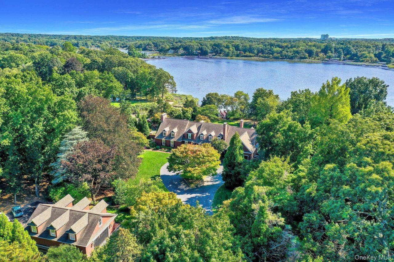 Casa com 6 Quartos à Beira-Mar à Venda em Setauket - Nova Iorque - EUA - 2