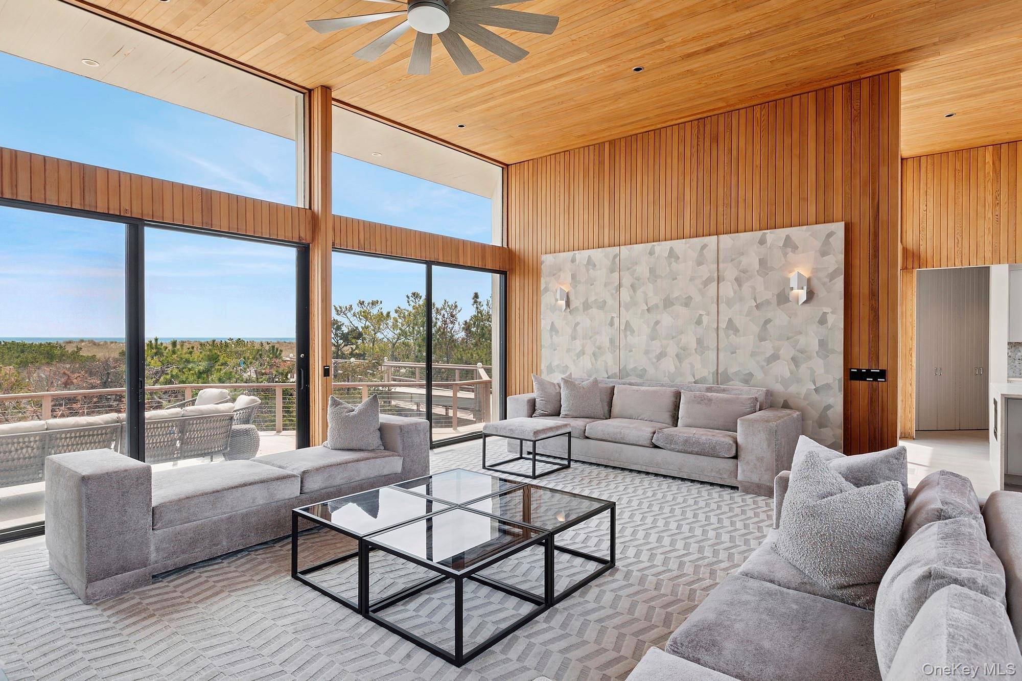 Casa com 6 Quartos à Beira-Mar à Venda em Westhampton Beach - NY - EUA - 6