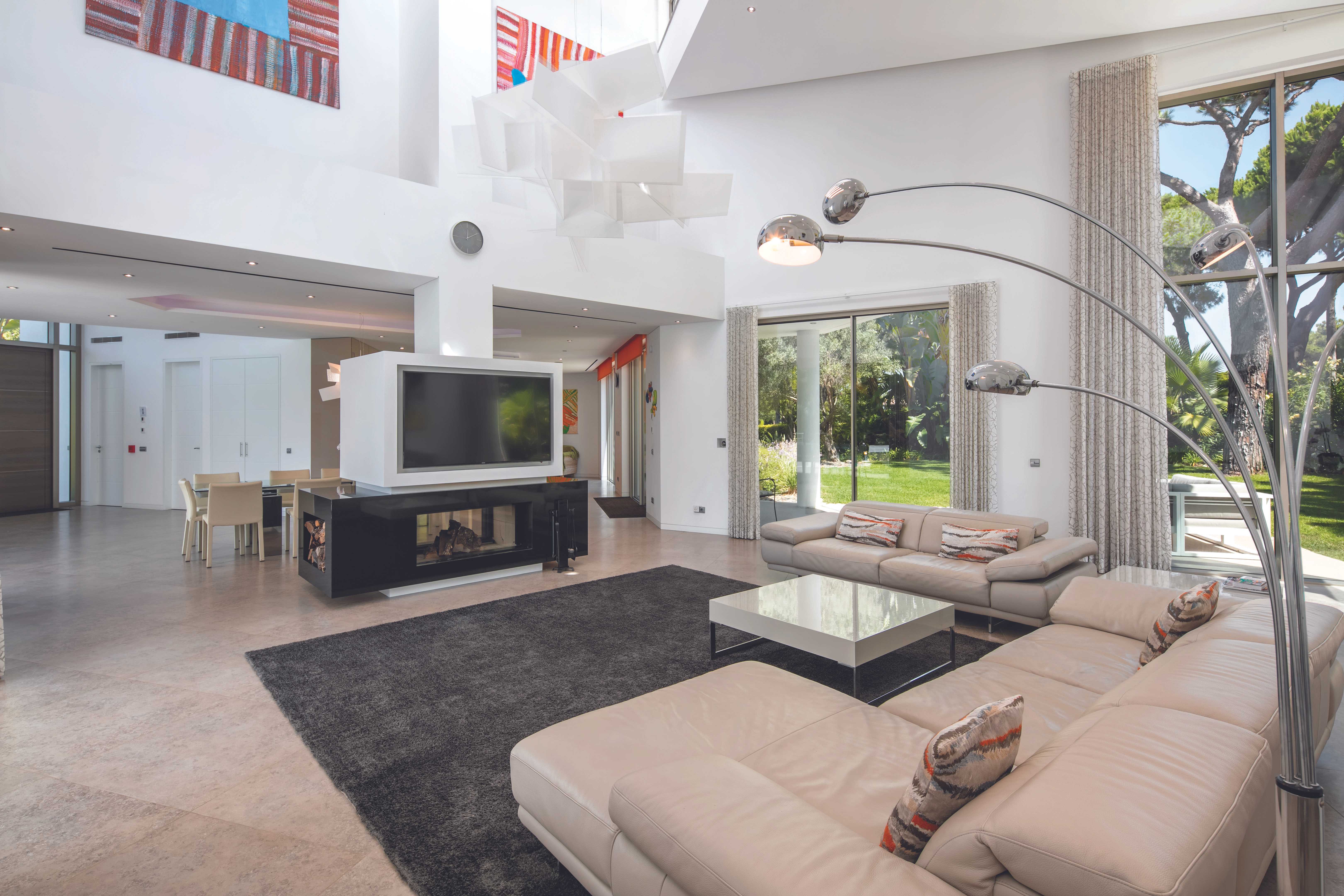 Casa de 6 Dormitorios en Venta en Algarve - Portugal - 2