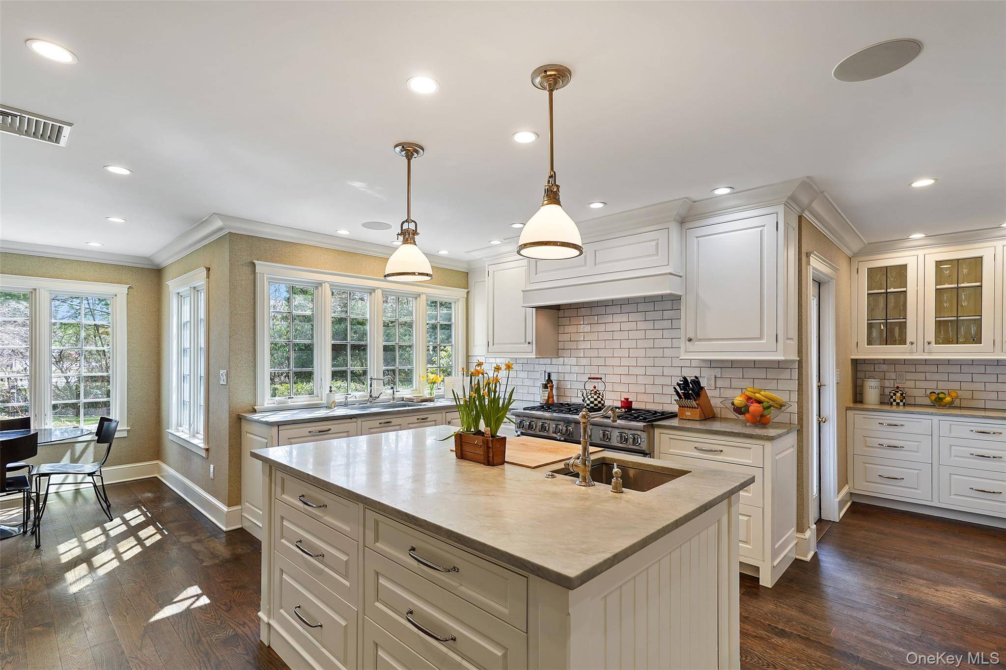 Casa com 6 Quartos à Venda em Bronxville - Nova Iorque - EUA - 6