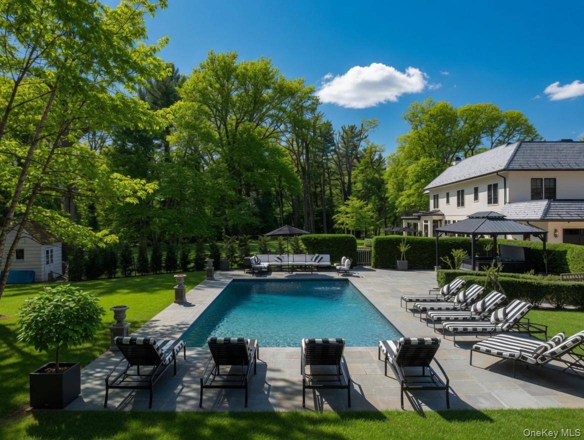 Casa de 6 Dormitorios en Venta en Brookville - Nueva York - EE. UU. - 2