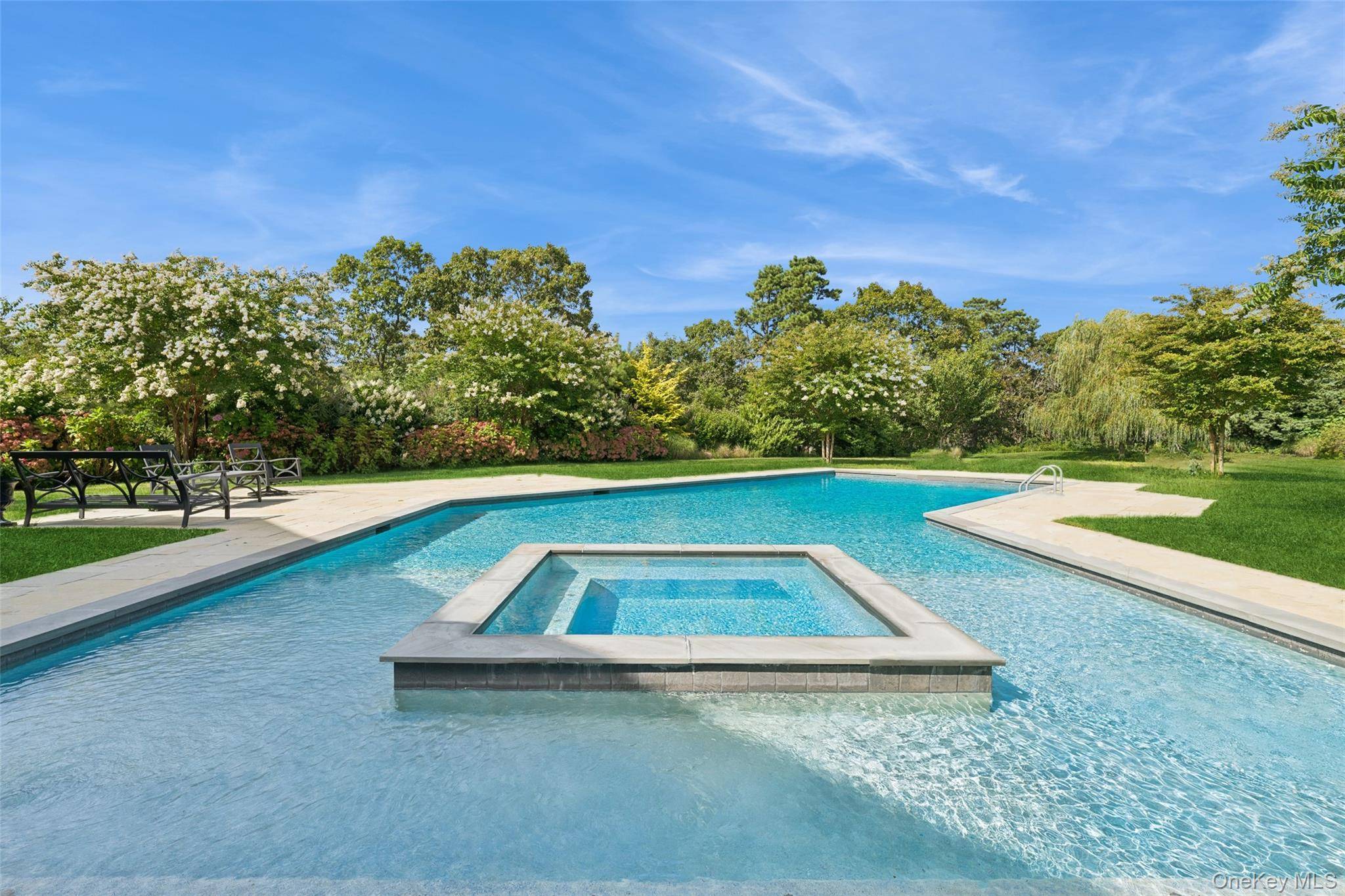 Casa com 6 Quartos à Venda em Hampton Bays - Nova Iorque - EUA - 7