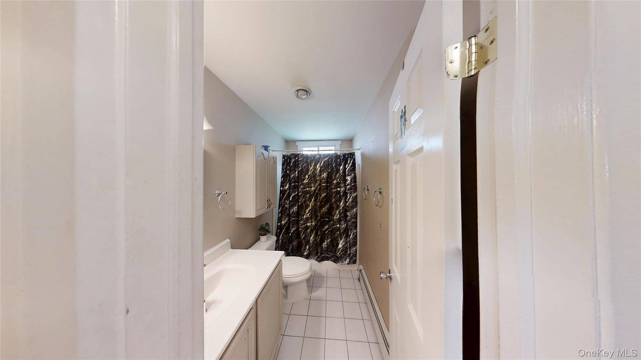 Casa com 6 Quartos à Venda em Huntington - Nova Iorque - EUA - 8
