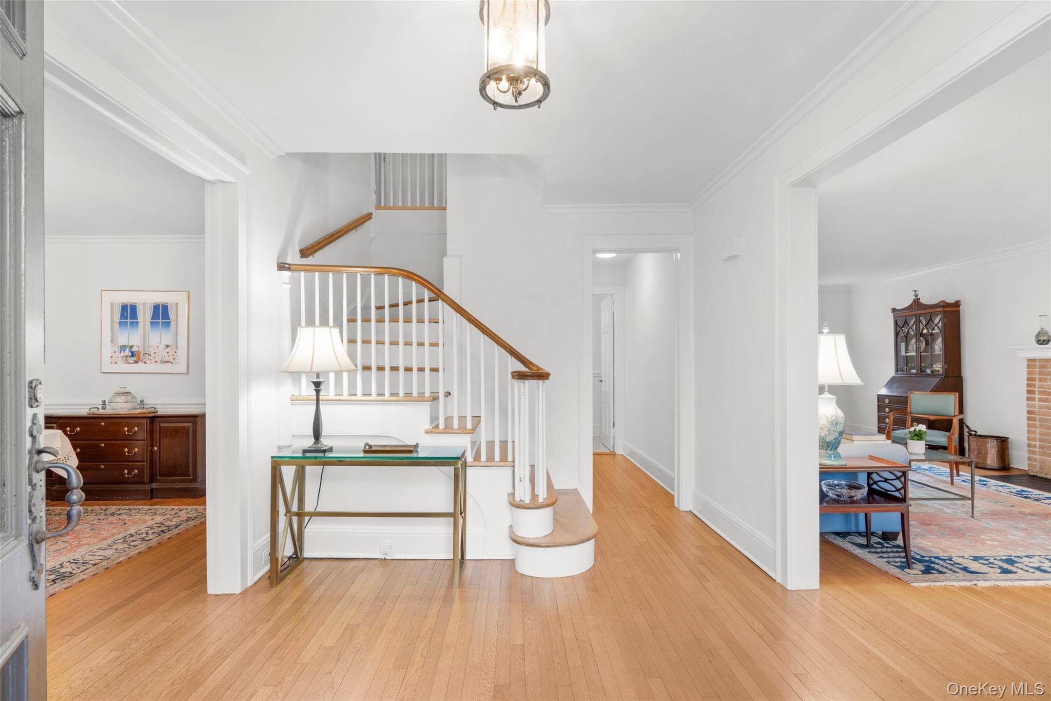 Casa de 6 Dormitorios en Venta en Larchmont - Nueva York - EE. UU. - 3