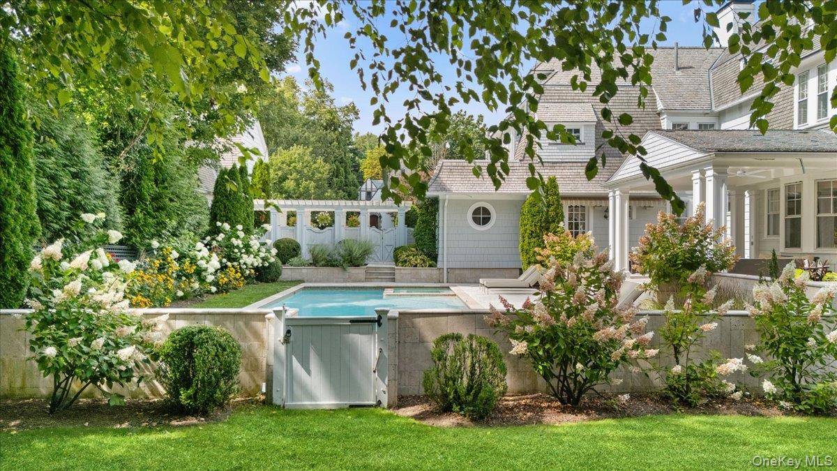 Casa de 6 Dormitorios en Venta en Larchmont - Nueva York - EE. UU. - 4