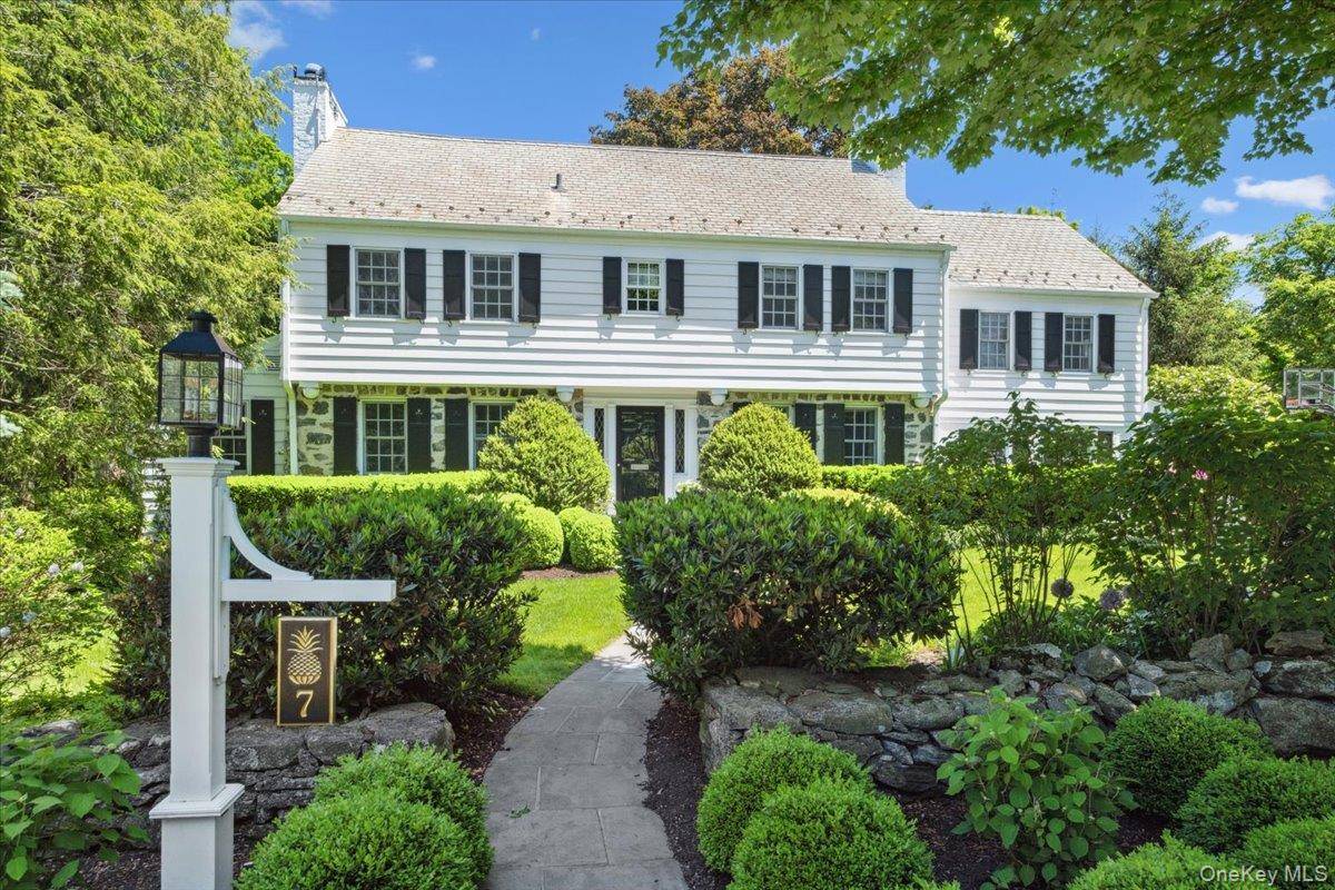 Casa com 6 Quartos à Venda em Larchmont - Nova Iorque - EUA - 2