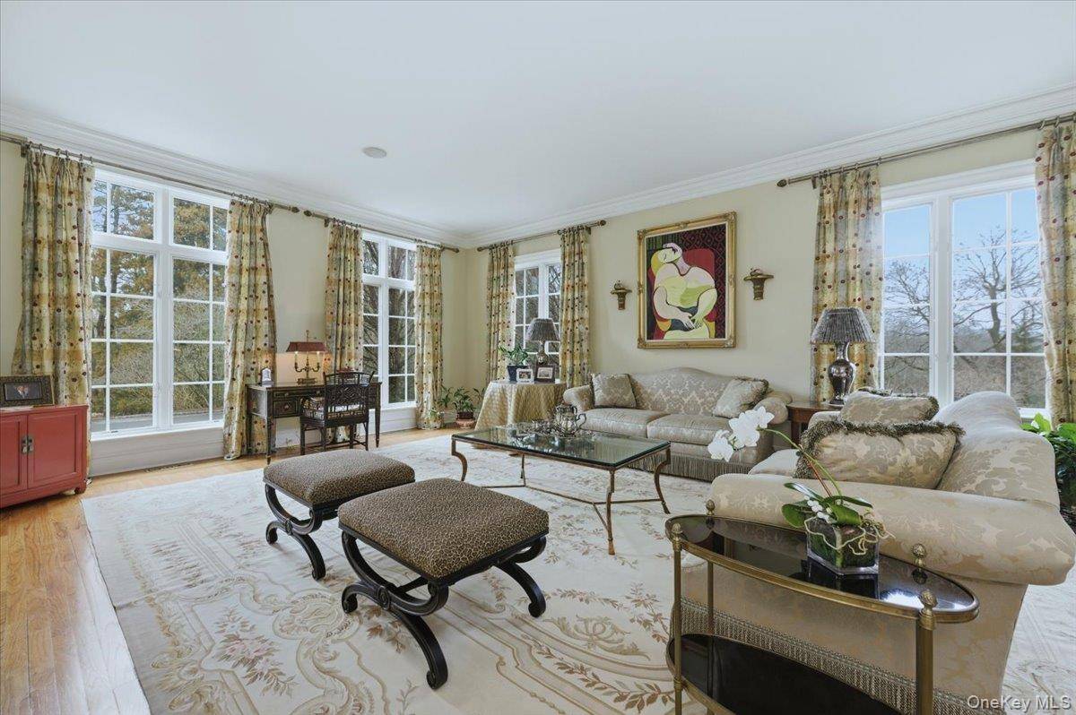 Casa de 6 Dormitorios en Venta en Lloyd Harbor - Nueva York - EE. UU. - 8