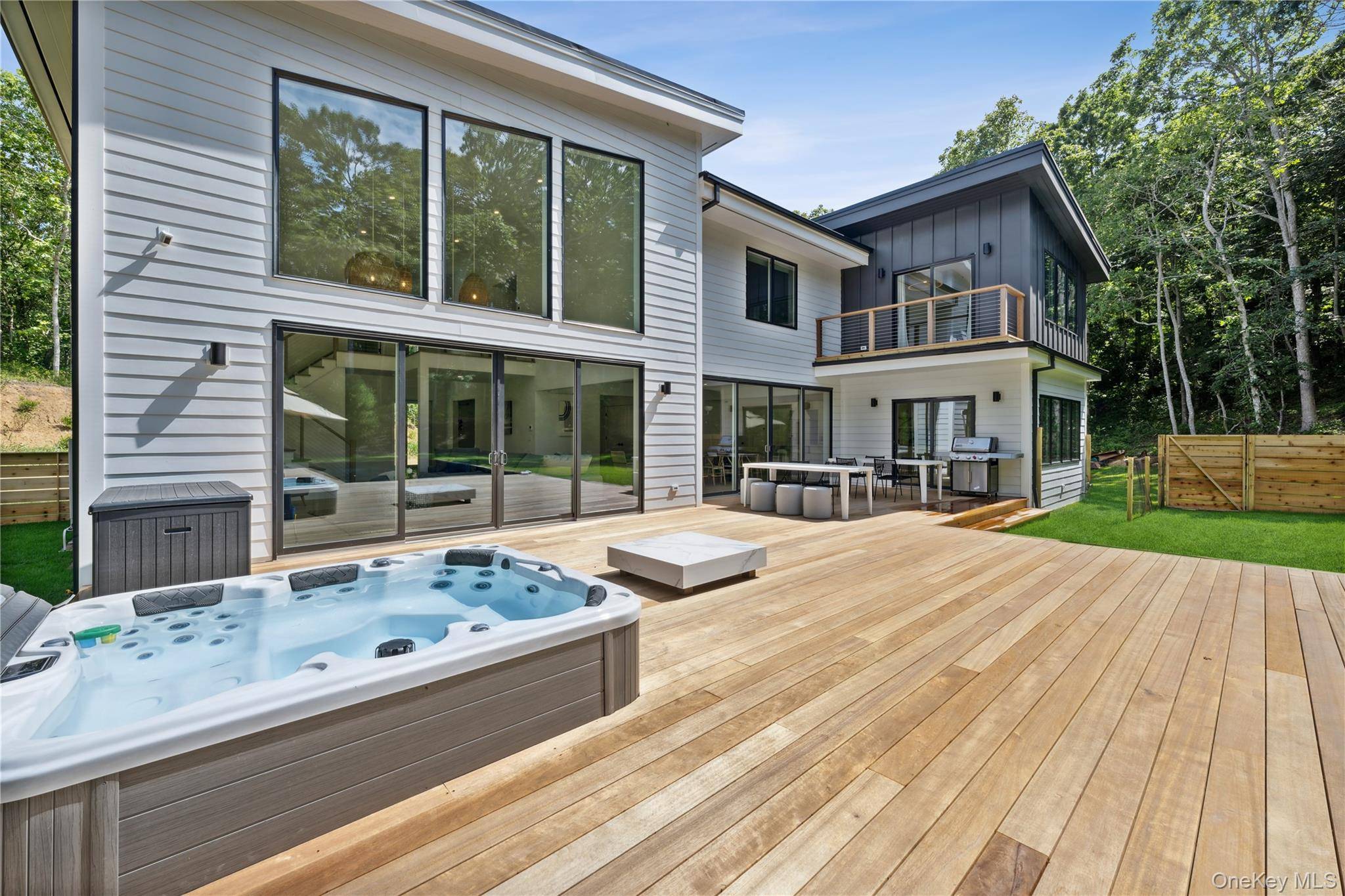 Casa de 6 Dormitorios en Venta en Montauk - Nueva York - EE. UU. - 4