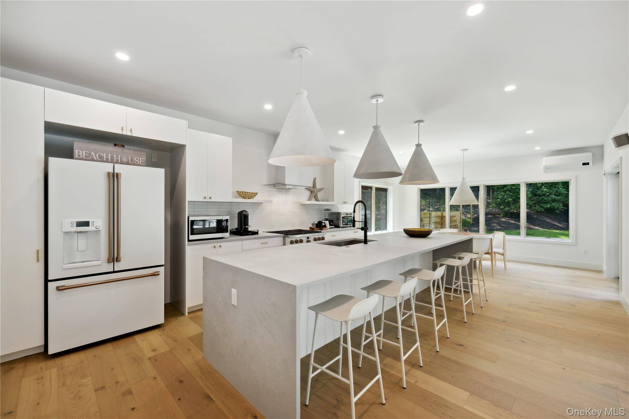 Casa de 6 Dormitorios en Venta en Montauk - Nueva York - EE. UU. - 8