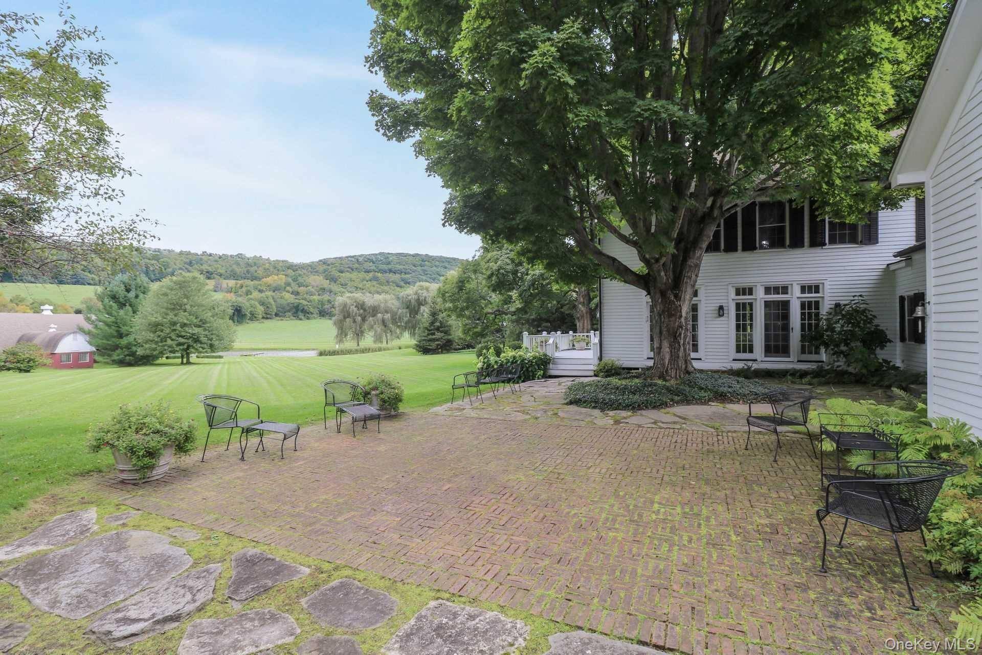 Casa com 6 Quartos à Venda em Pine Plains - Nova Iorque - EUA - 4
