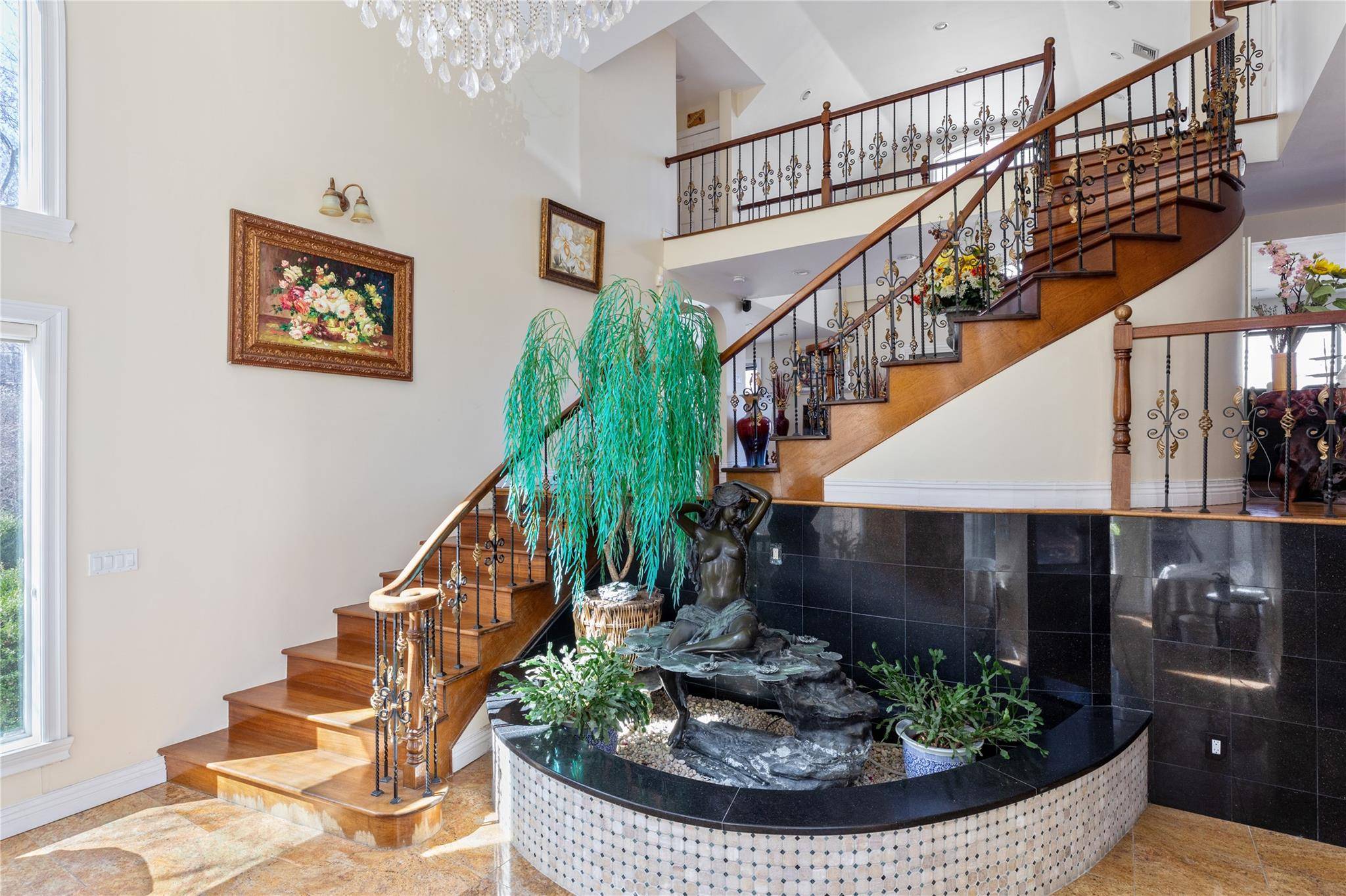 Casa de 6 Dormitorios en Venta en Sands Point, Nueva York, EE. UU. - 5