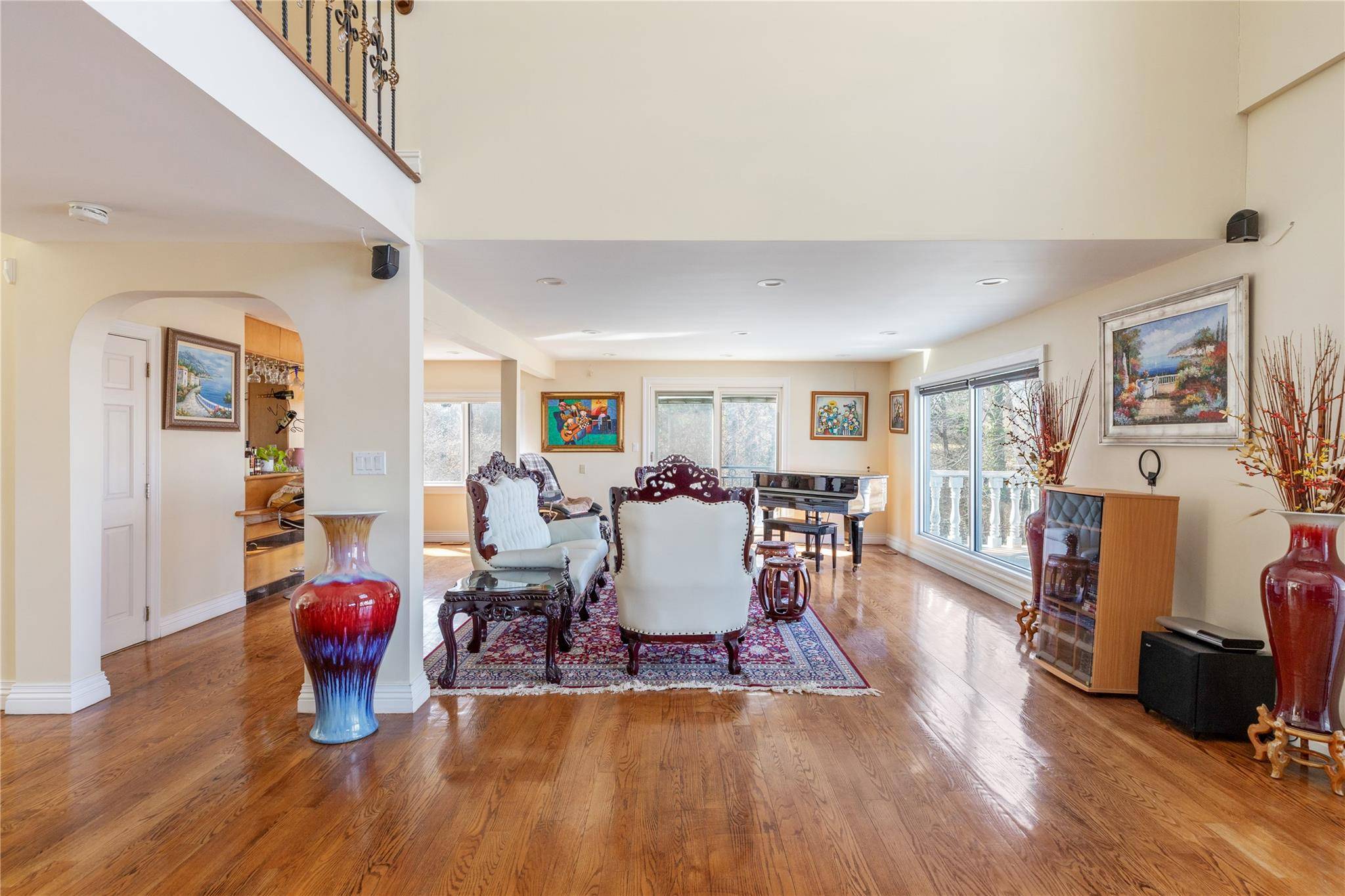 Casa de 6 Dormitorios en Venta en Sands Point, Nueva York, EE. UU. - 8