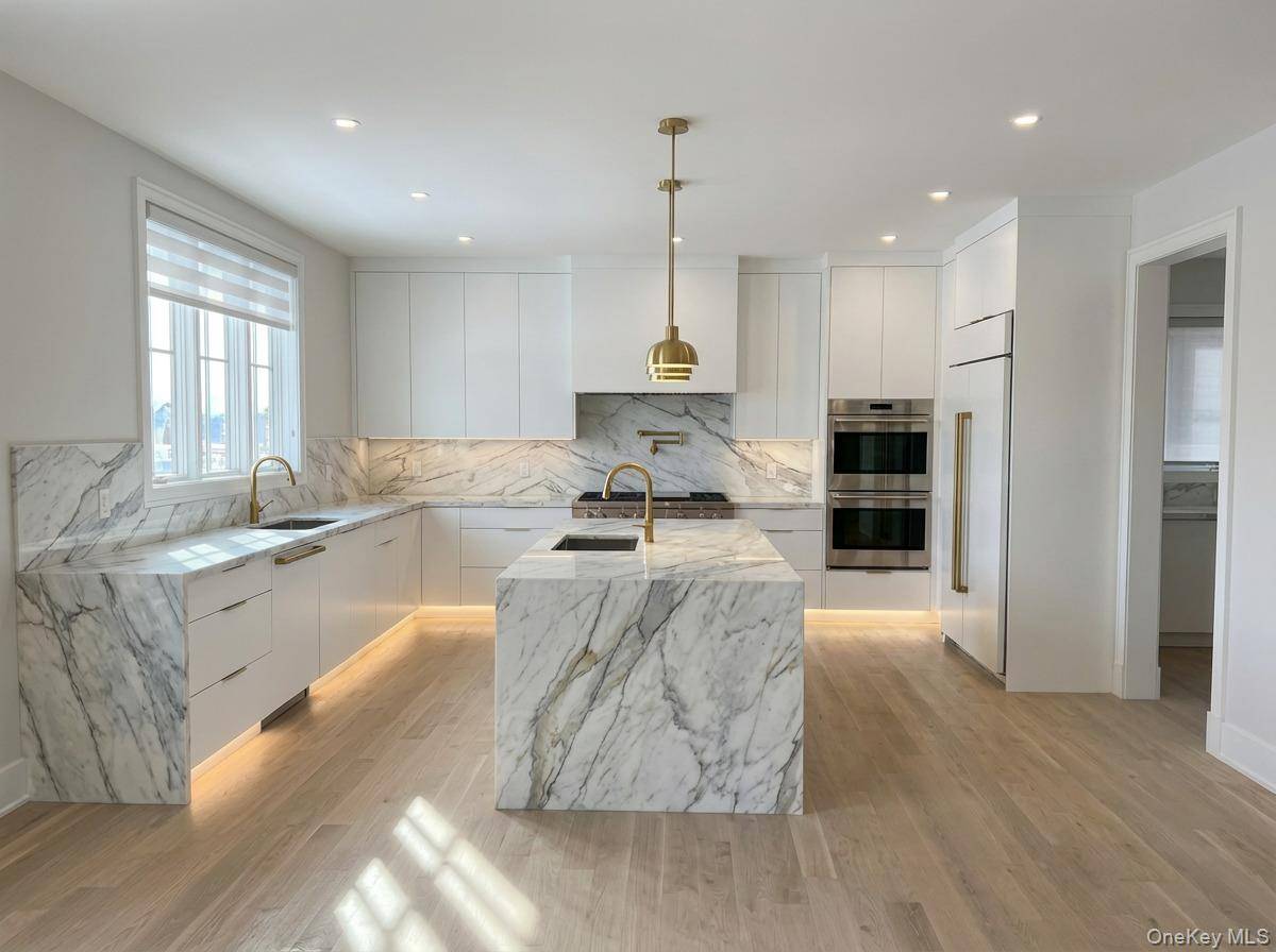 Casa com 6 Quartos à Venda em Southampton - NY - EUA - 4