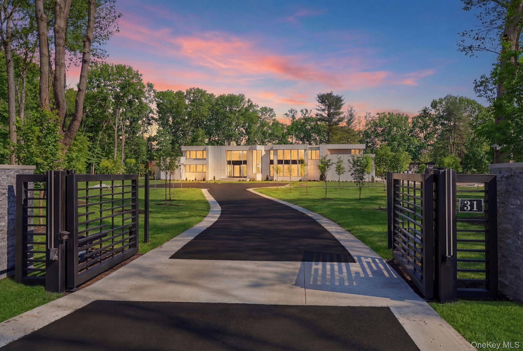 Casa com 6 Quartos à Venda em Upper Brookville - NY - EUA - 3