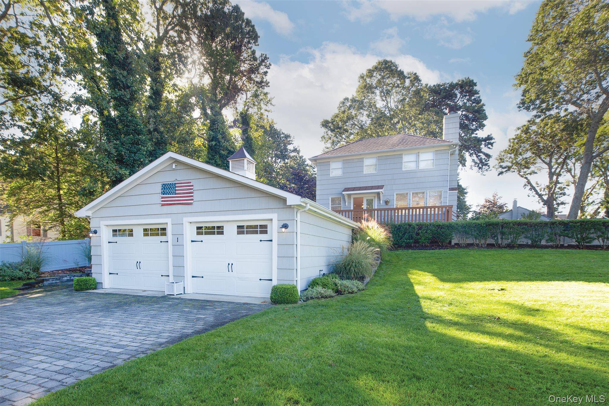 Casa com 7 Quartos à Beira-Mar à Venda em Hampton Bays - Nova Iorque - EUA - 2