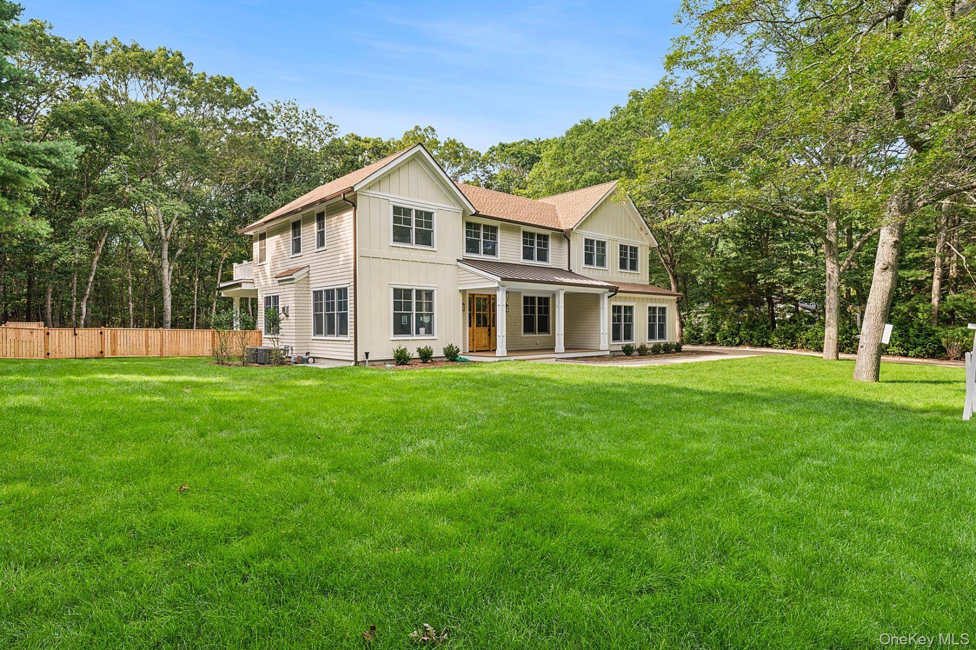 Casa com 7 Quartos à Beira-Mar à Venda em Sag Harbor - Nova Iorque - EUA - 1