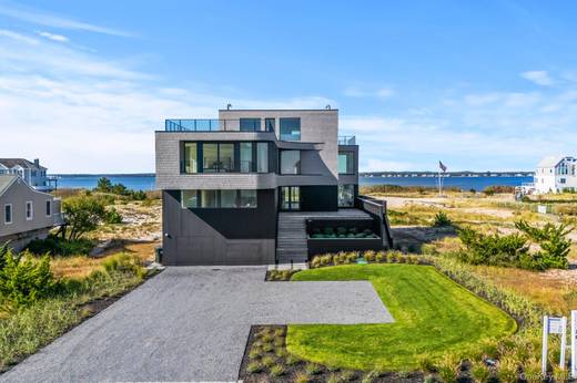 Casa com 7 Quartos à Beira-Mar à Venda em Westhampton Dunes - NY - EUA - 3