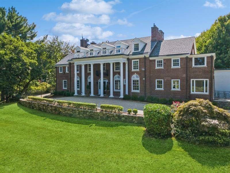 Casa com 7 Quartos à Venda em Bronxville - Nova Iorque - EUA - 2