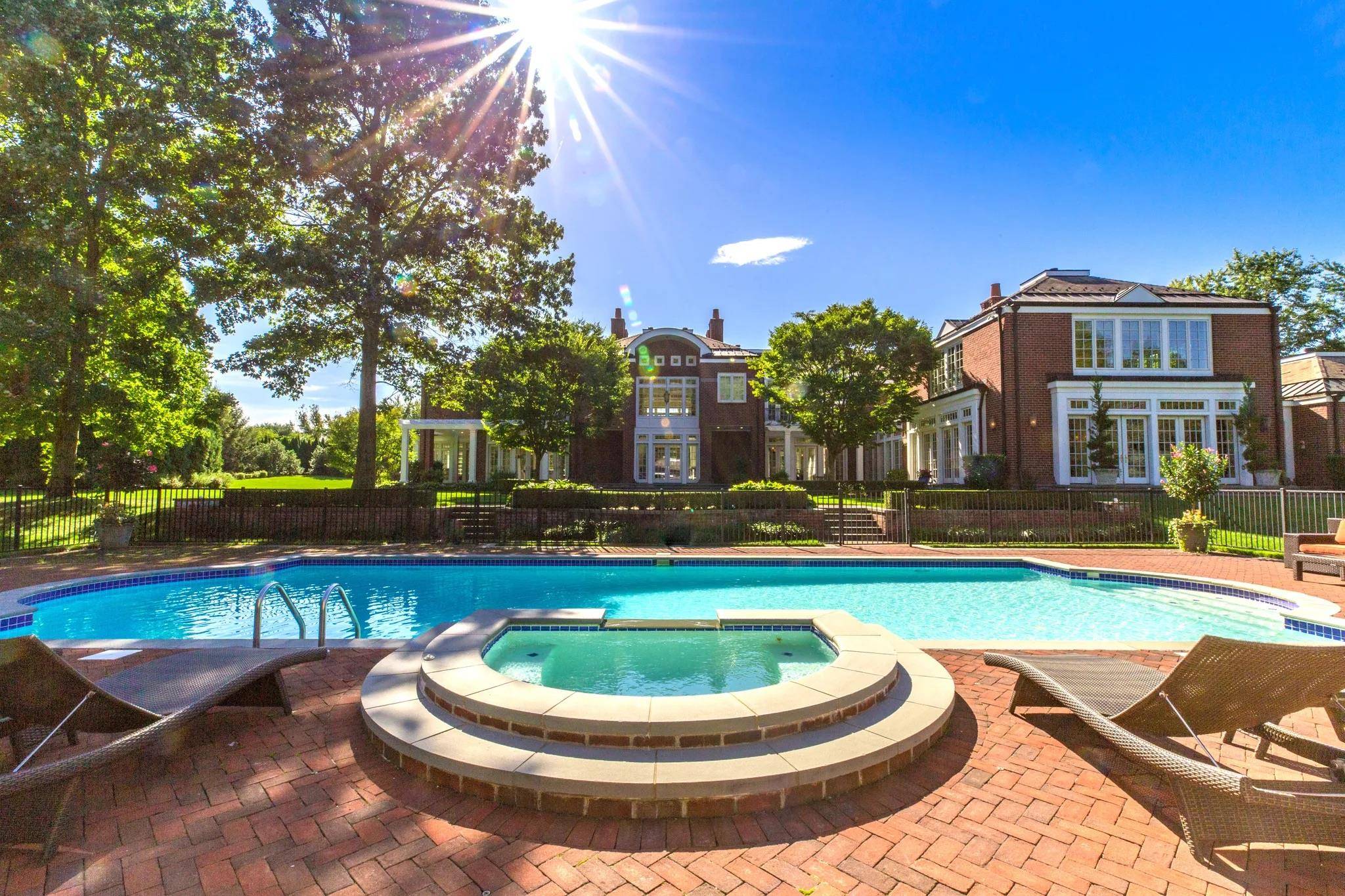 Casa de 7 Dormitorios en Venta en Brookville - NY - EE. UU. - 5