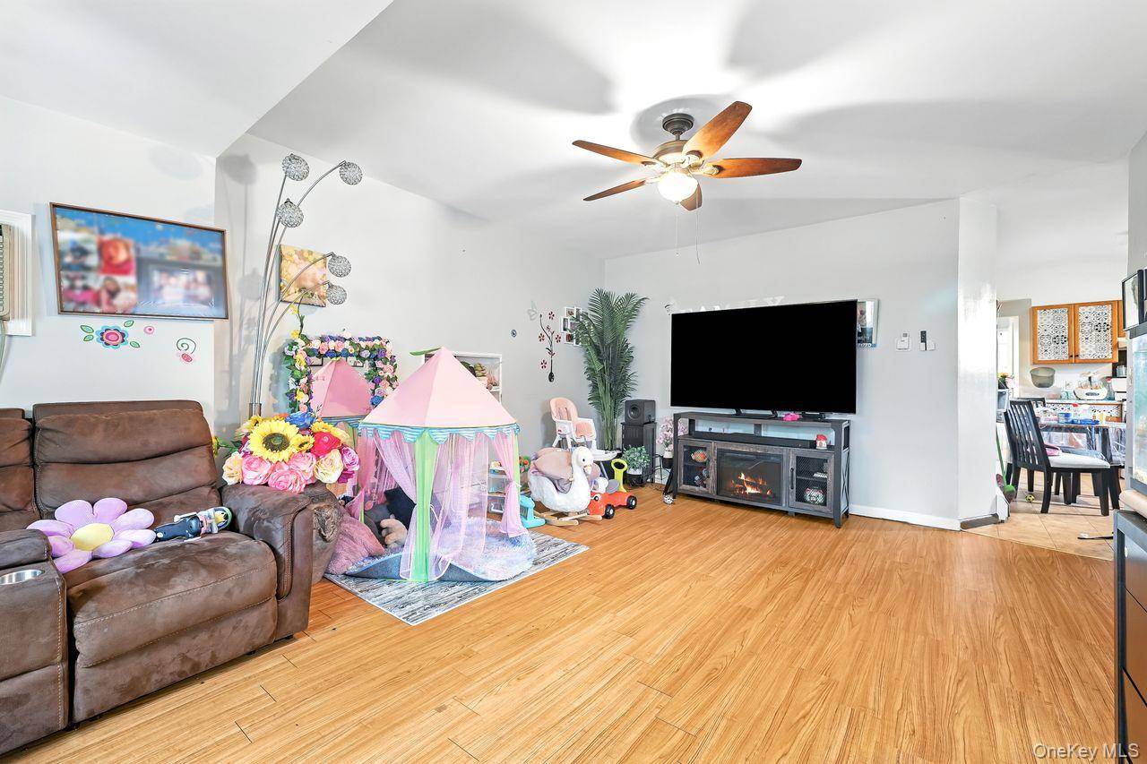 Casa de 7 Dormitorios en Venta en Larchmont - Nueva York - EE. UU. - 5