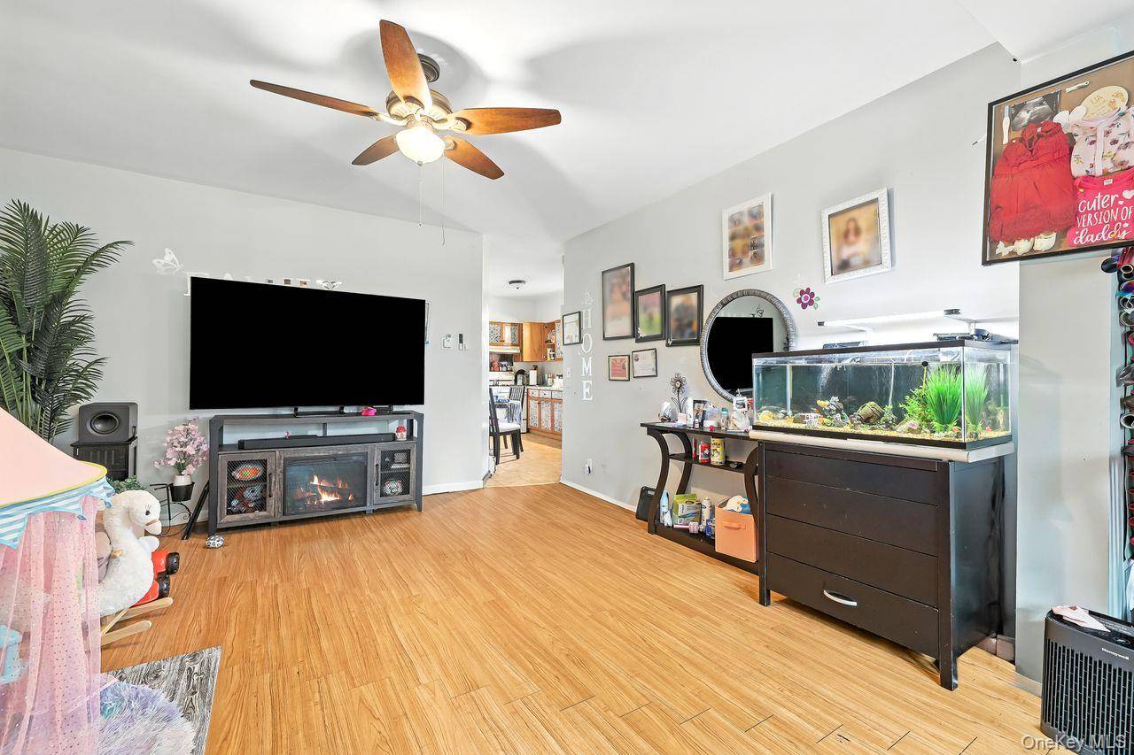 Casa de 7 Dormitorios en Venta en Larchmont - Nueva York - EE. UU. - 6