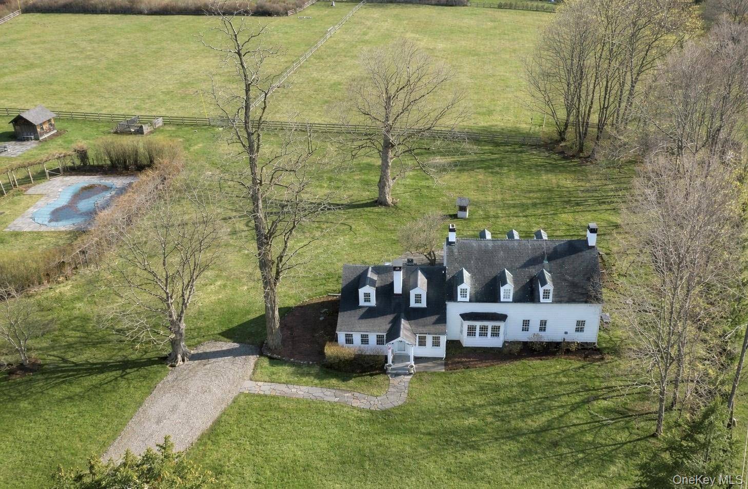 Casa com 7 Quartos à Venda em Millbrook - Nova Iorque - EUA - 3