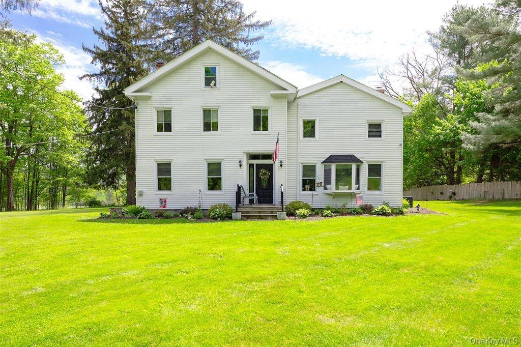 Casa com 7 Quartos à Venda em Pine Plains - Nova Iorque - EUA - 1