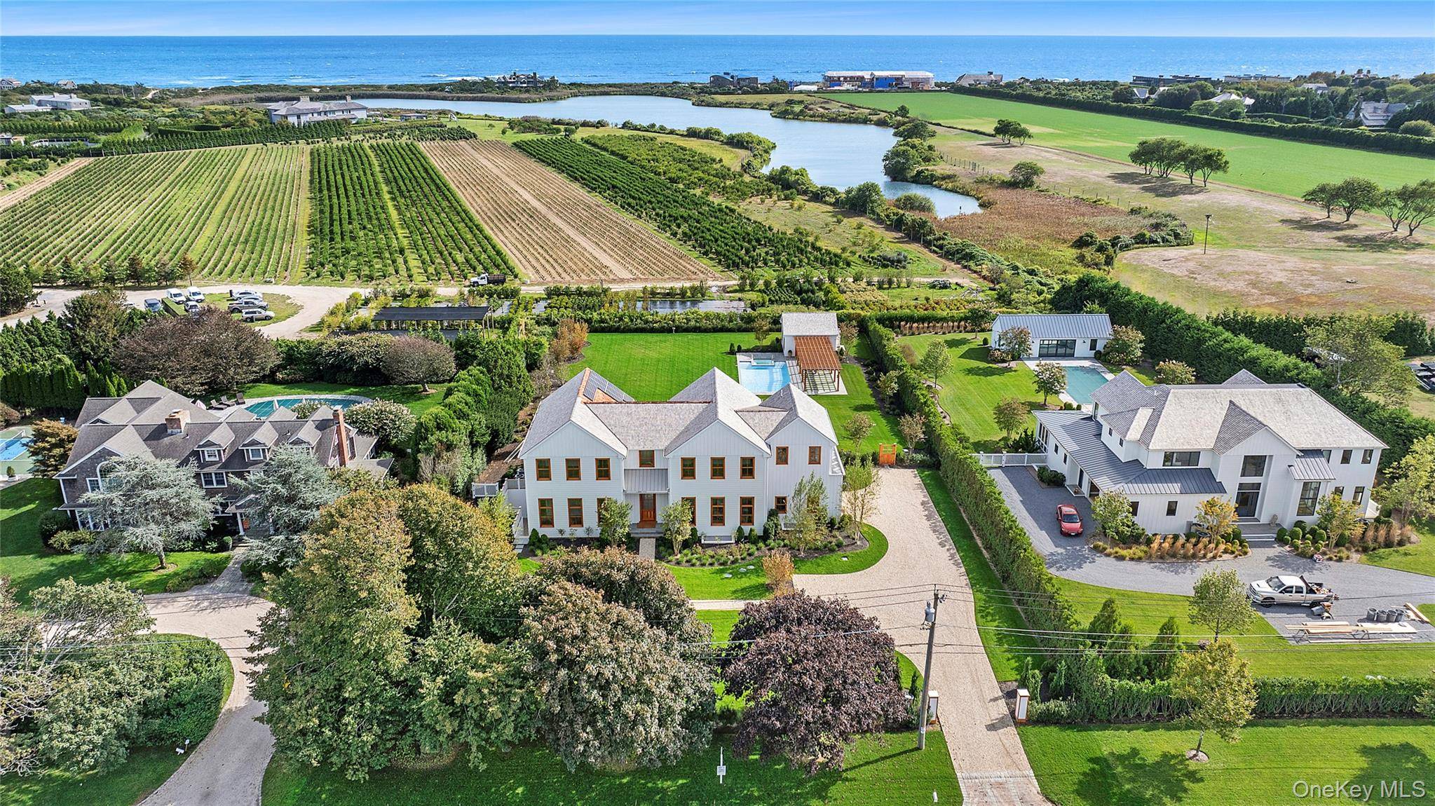 Casa de 7 Dormitorios en Venta en Southampton, NY, USA - 1