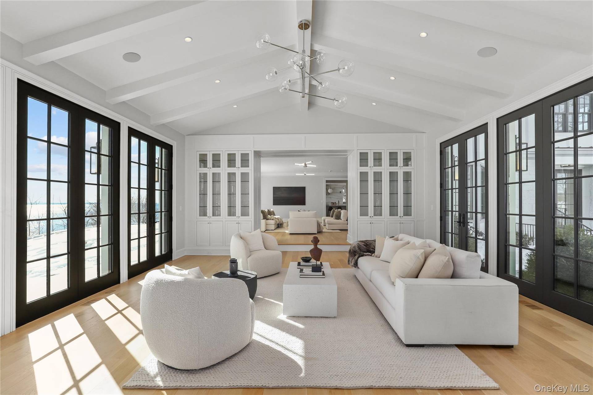 Maison de 8 Chambres au Bord de l'Eau à Vendre à Mamaroneck, NY, États-Unis - 6