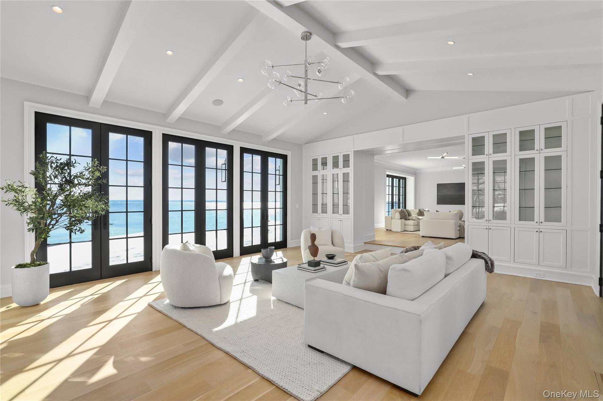 Maison de 8 Chambres au Bord de l'Eau à Vendre à Mamaroneck, NY, États-Unis - 7