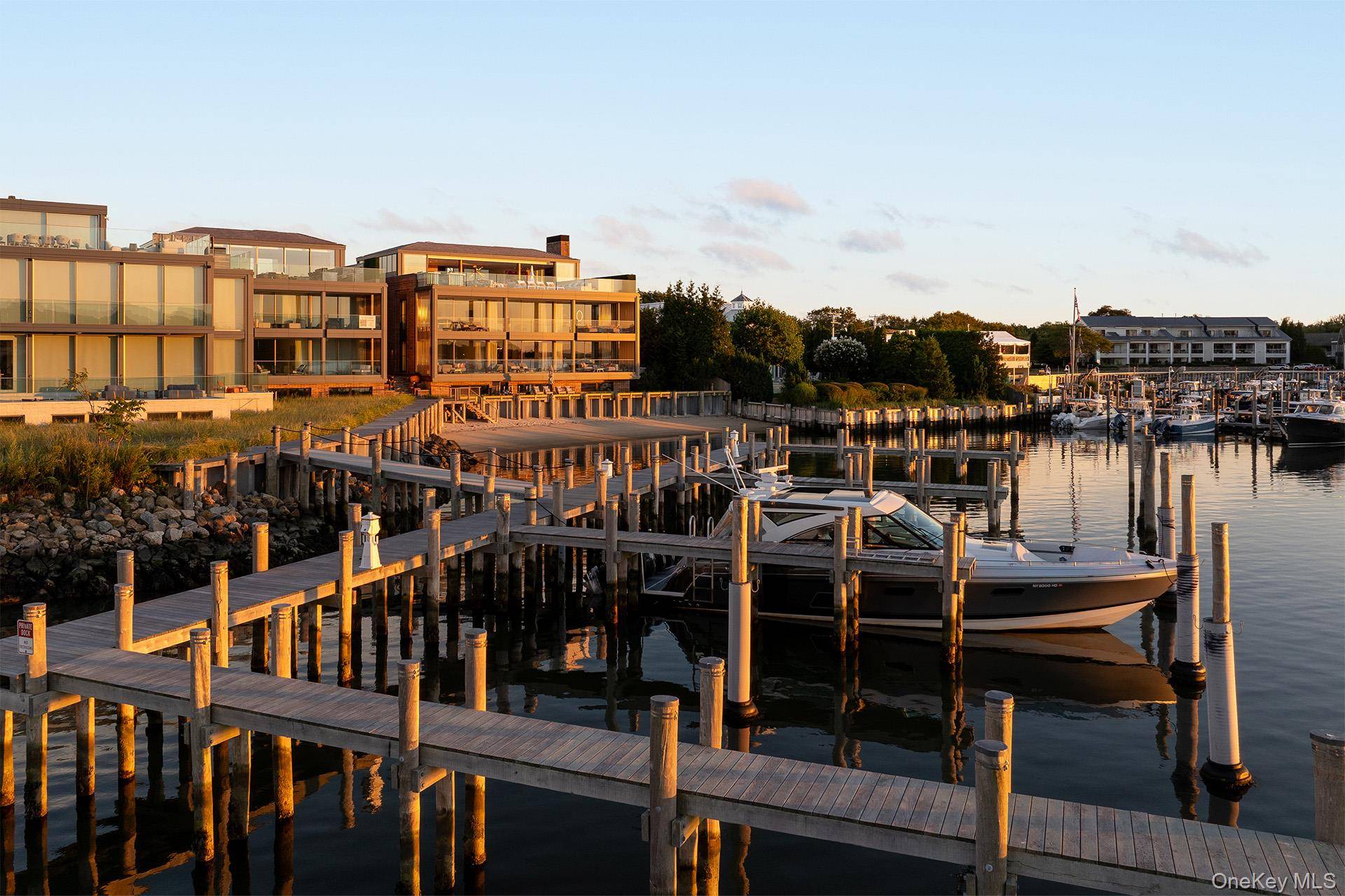 Casa com 8 Quartos à Beira-Mar à Venda em Sag Harbor - Nova Iorque - EUA - 5