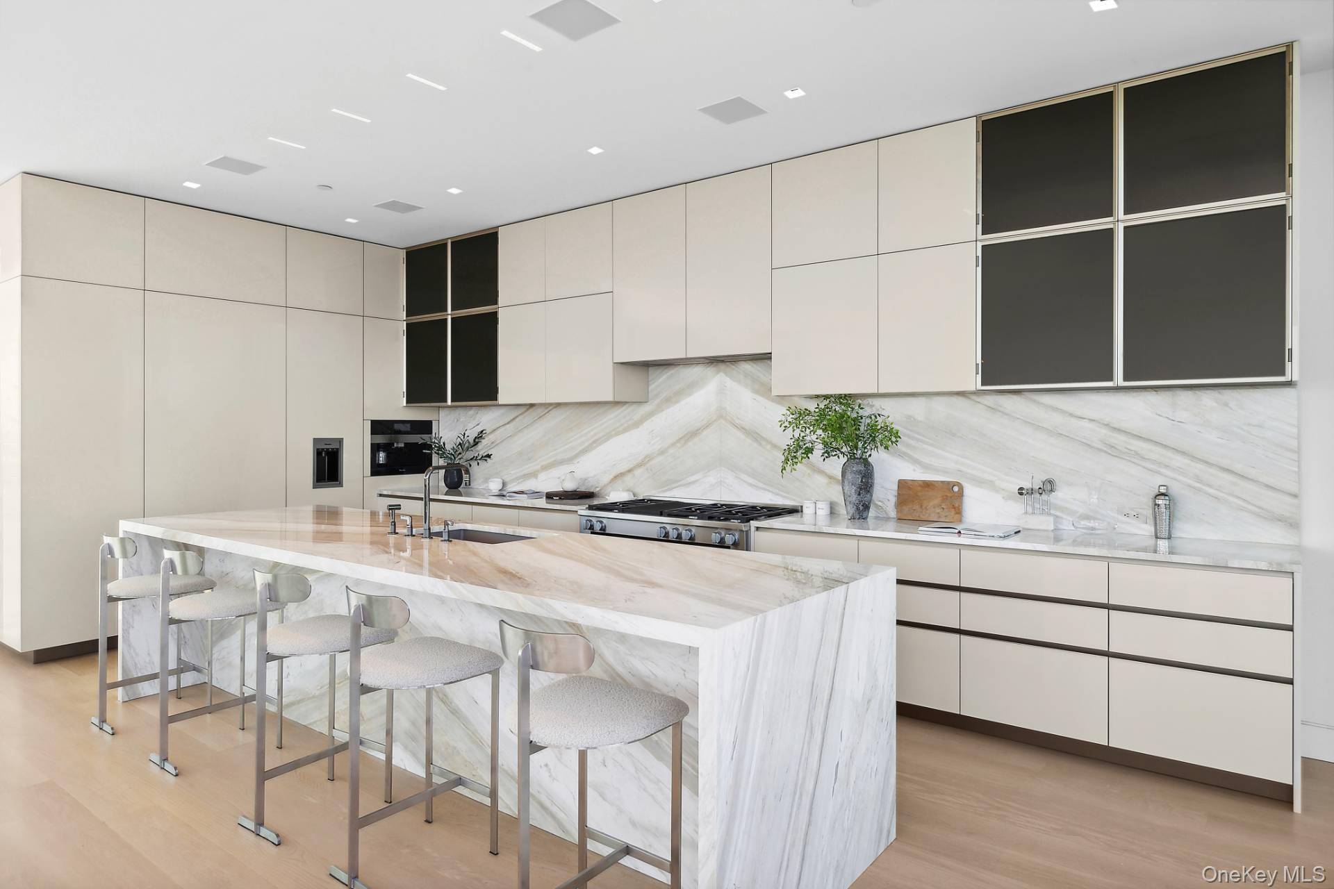 Maison de 8 Chambres au Bord de l'Eau à Vendre à Sag Harbor, NY, États-Unis - 7