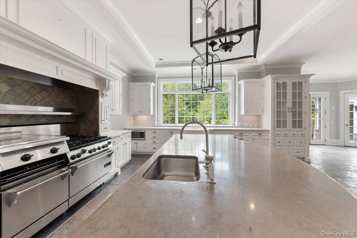 Casa de 8 Dormitorios en Venta en Armonk - Nueva York - EE. UU. - 8