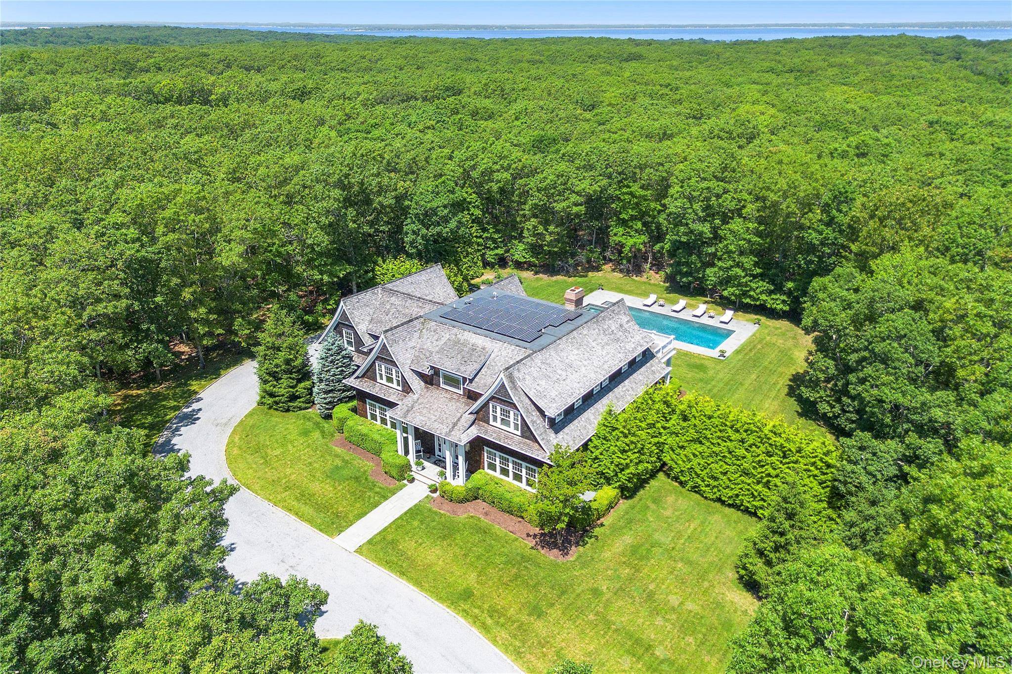 Casa com 8 Quartos à Venda em Sag Harbor - Nova Iorque - EUA - 1