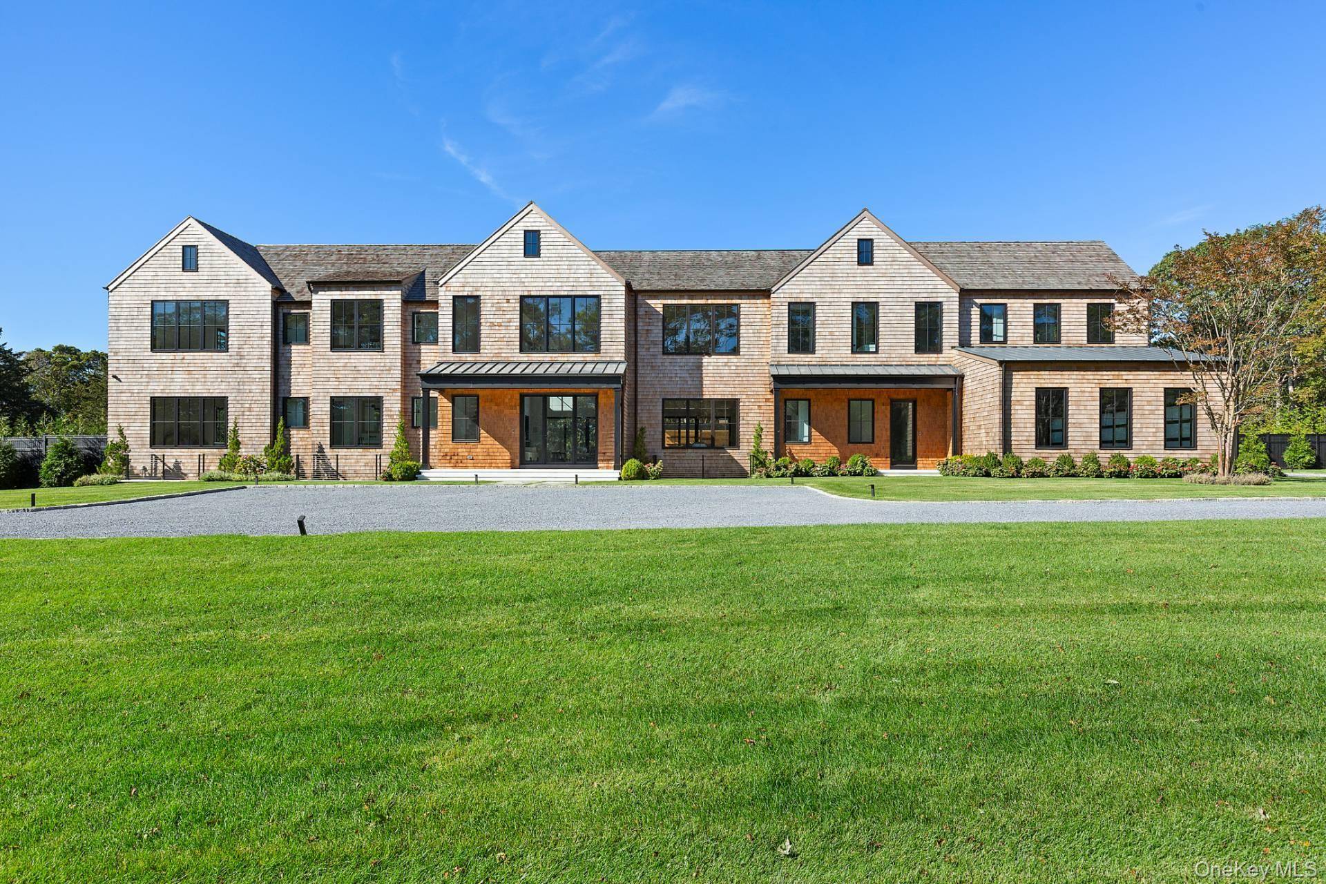 Casa com 8 Quartos à Venda em Southampton - NY - EUA - 5