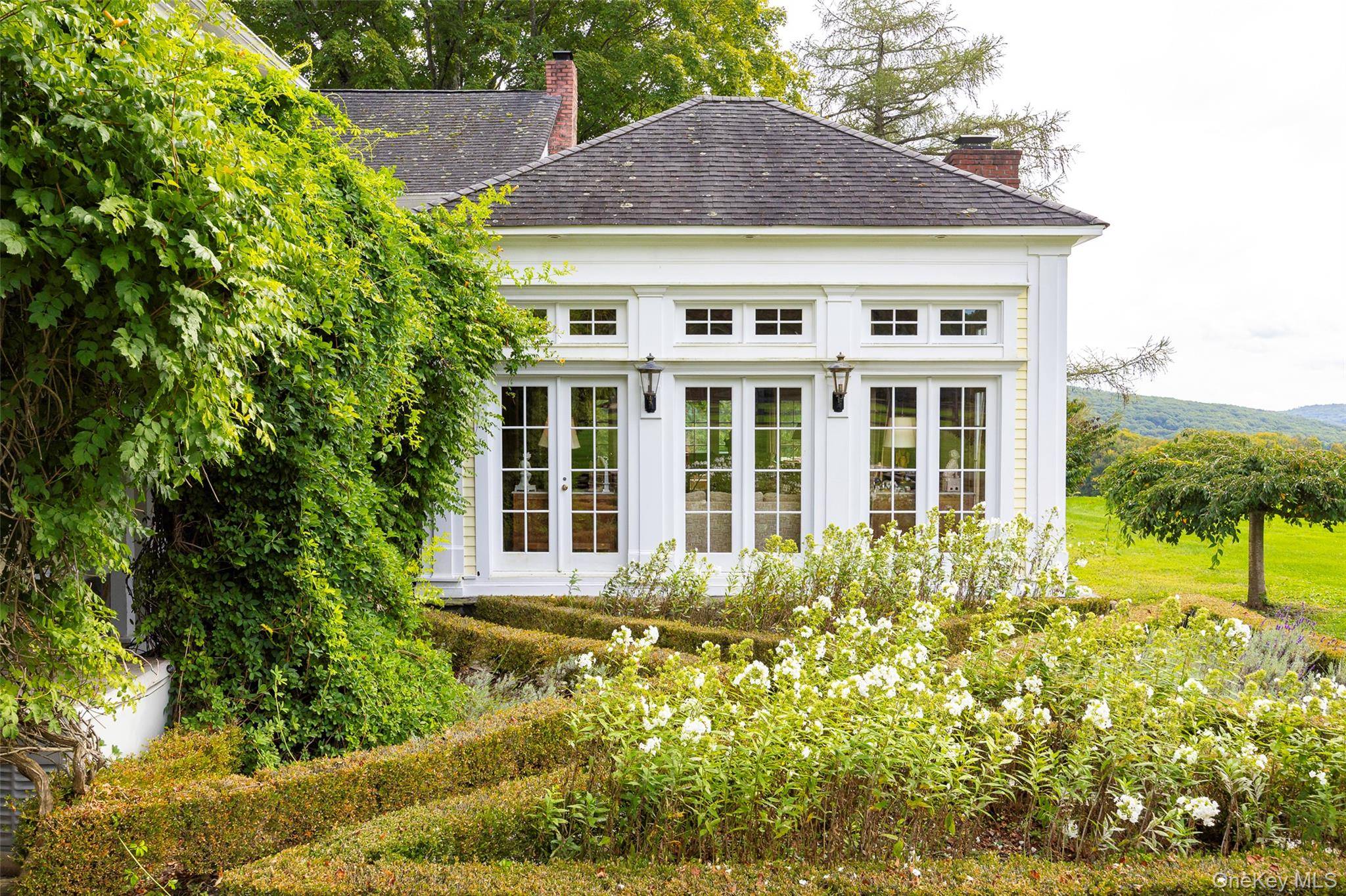 Casa com 9 Quartos à Venda em Millbrook - NY - EUA - 5