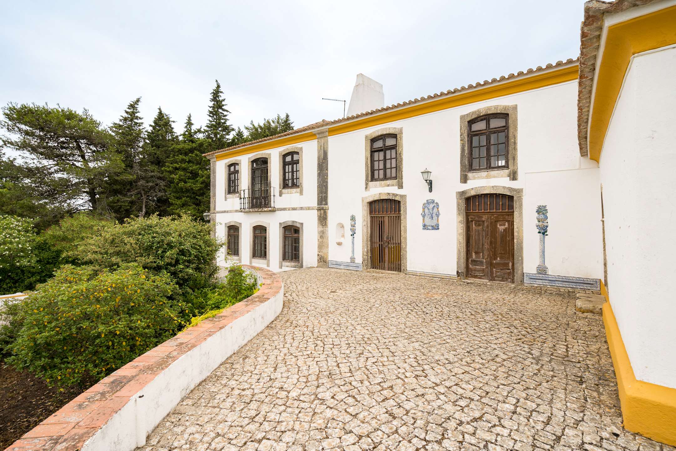 Casa com 9 Quartos à Venda em Setúbal - Portugal - 5