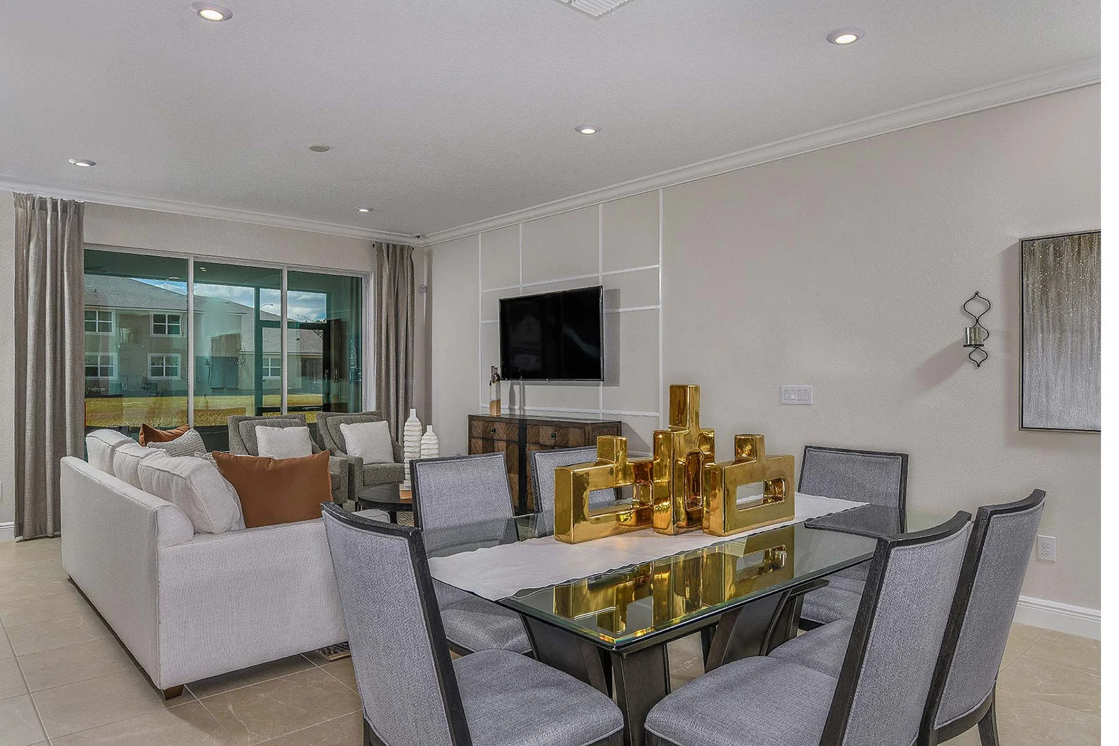 3 Bedroom Home for Sale in Carrollwood - 3