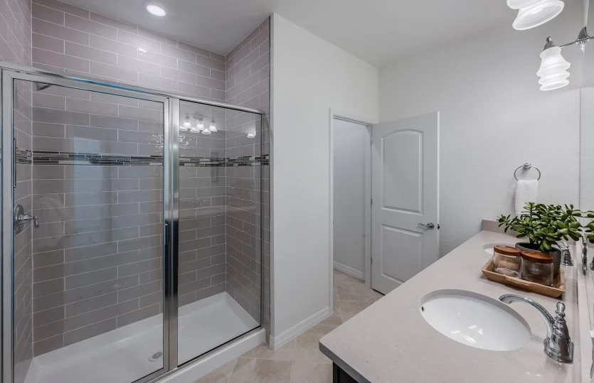 3 Bedroom Home for Sale in Petersburg – St. Petersburg, FL - 7