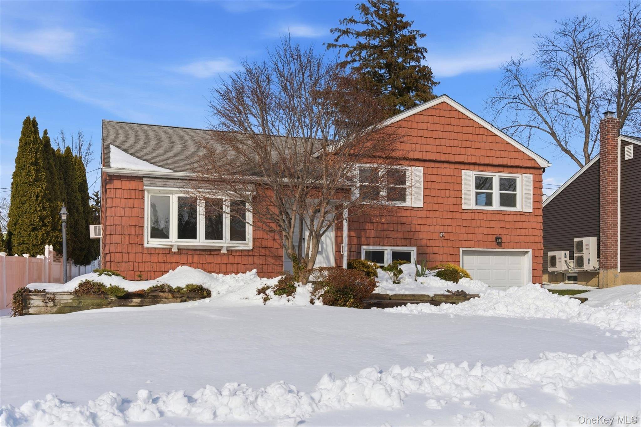 3 Bedroom Home for Sale in Plainview, NY - 1