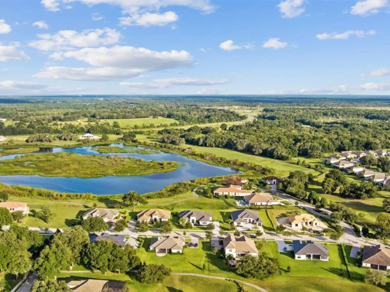 3-Bedroom Home for Sale in Sorrento, Florida - 8