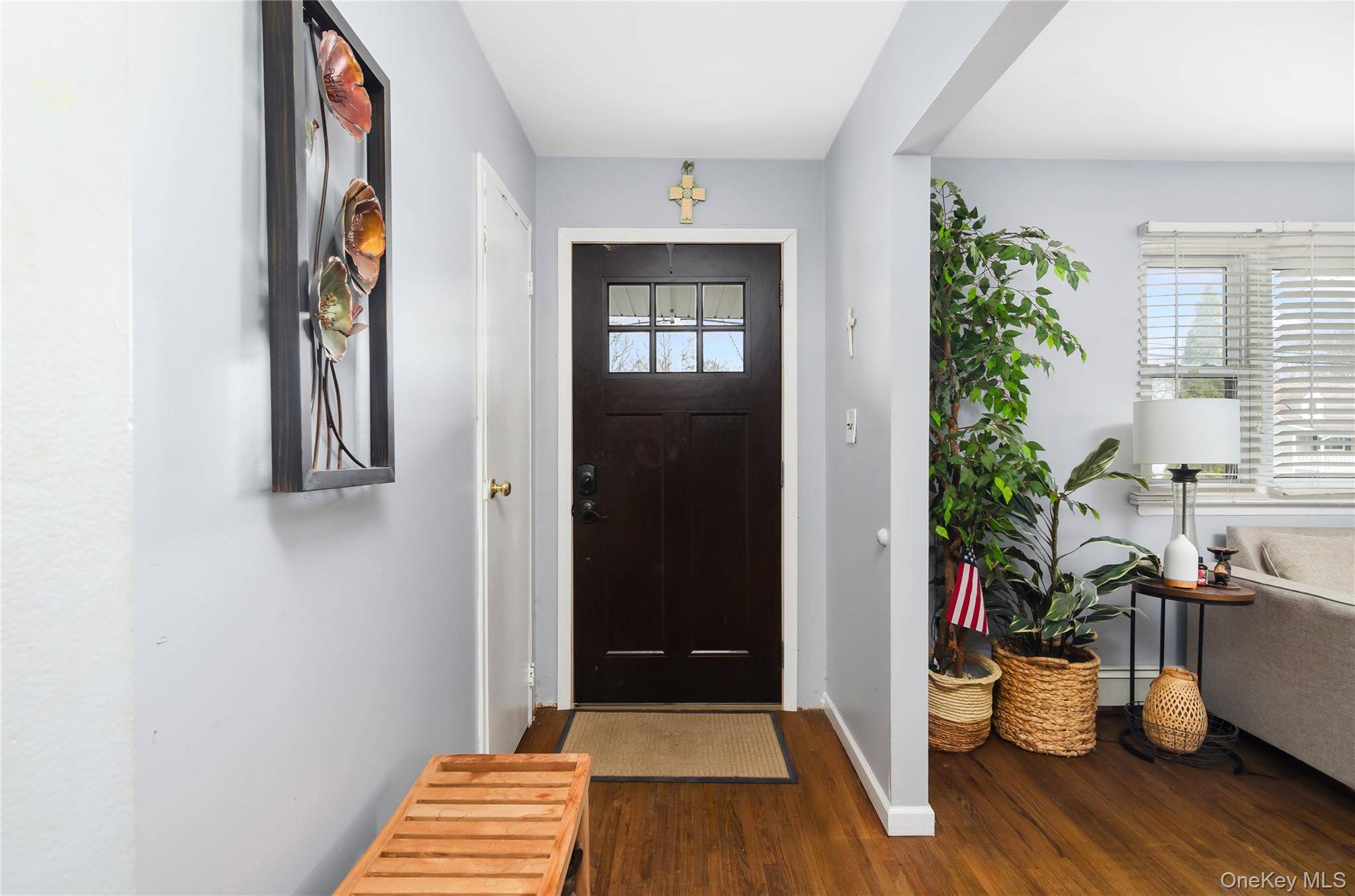 Casa de 4 Dormitorios en Venta en Mastic – 58 Pentmoor DR - 4
