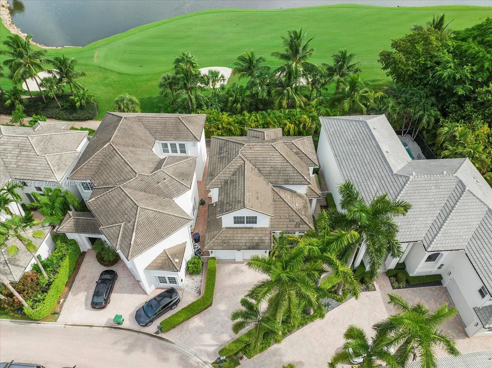 4 Bedroom Home for Sale in Miami, FL – 3733 NE 201st St – Florida – FL - 8