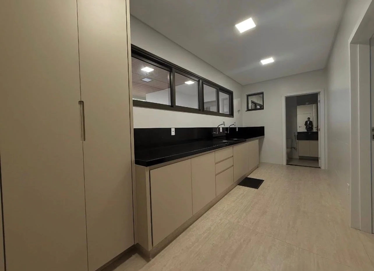 4 Bedroom Home for Sale in Praia da Bacutia – Guarapari – ES - 4