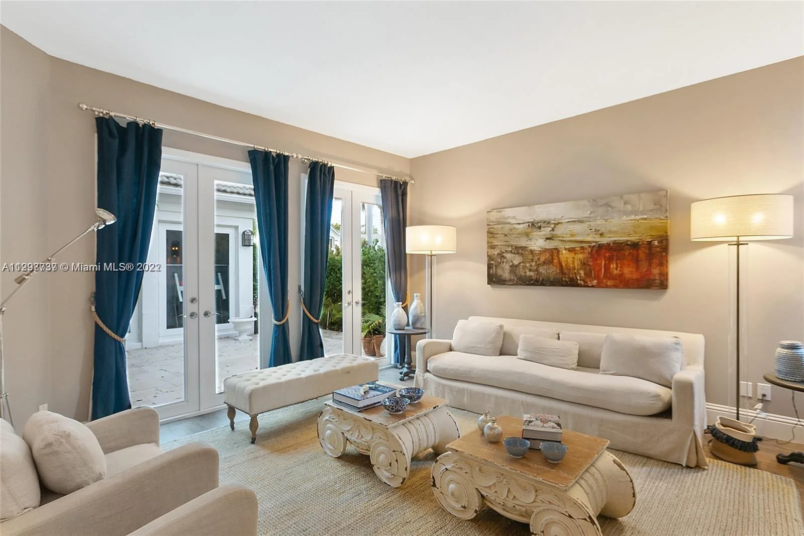 5 Bedroom Home for Sale at 19959 NE 36th Pl – Miami – Florida – FL - 2