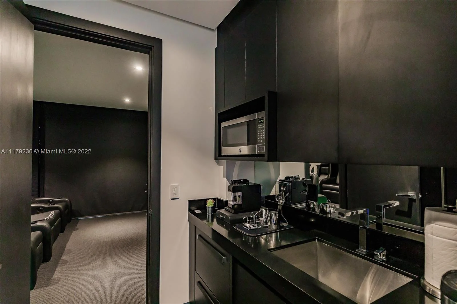 5 Bedroom Home for Sale on Atlantic Way – Miami – FL - 5