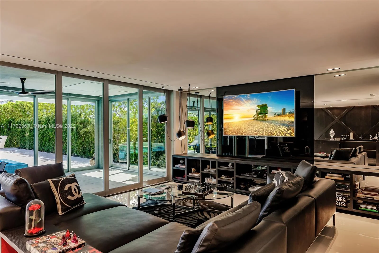 5 Bedroom Home for Sale on Atlantic Way – Miami – FL - 8